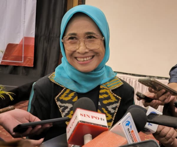 DPR Apresiasi SKB 7 Menteri tentang Pemanfaatan Teknologi dan AI dalam Pendidikan