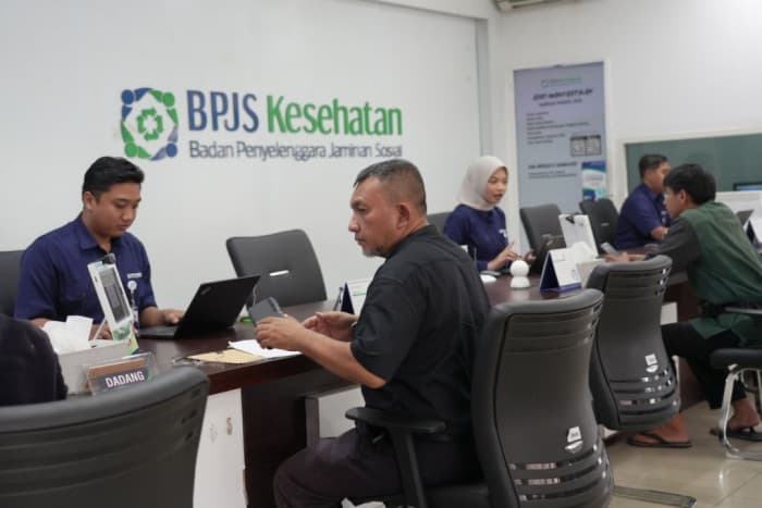 Pemerintah Perbarui Data, 1,4 Juta Warga Pindah Segmen BPJS