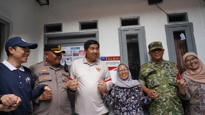 Maruarar Dorong Gotong Royong dan Gentengnisasi untuk Percepat Renovasi Rumah Warga