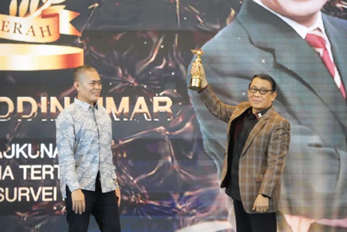 Menag Terima Penghargaan Tokoh Kerukunan Umat Beragama dari Indoposco